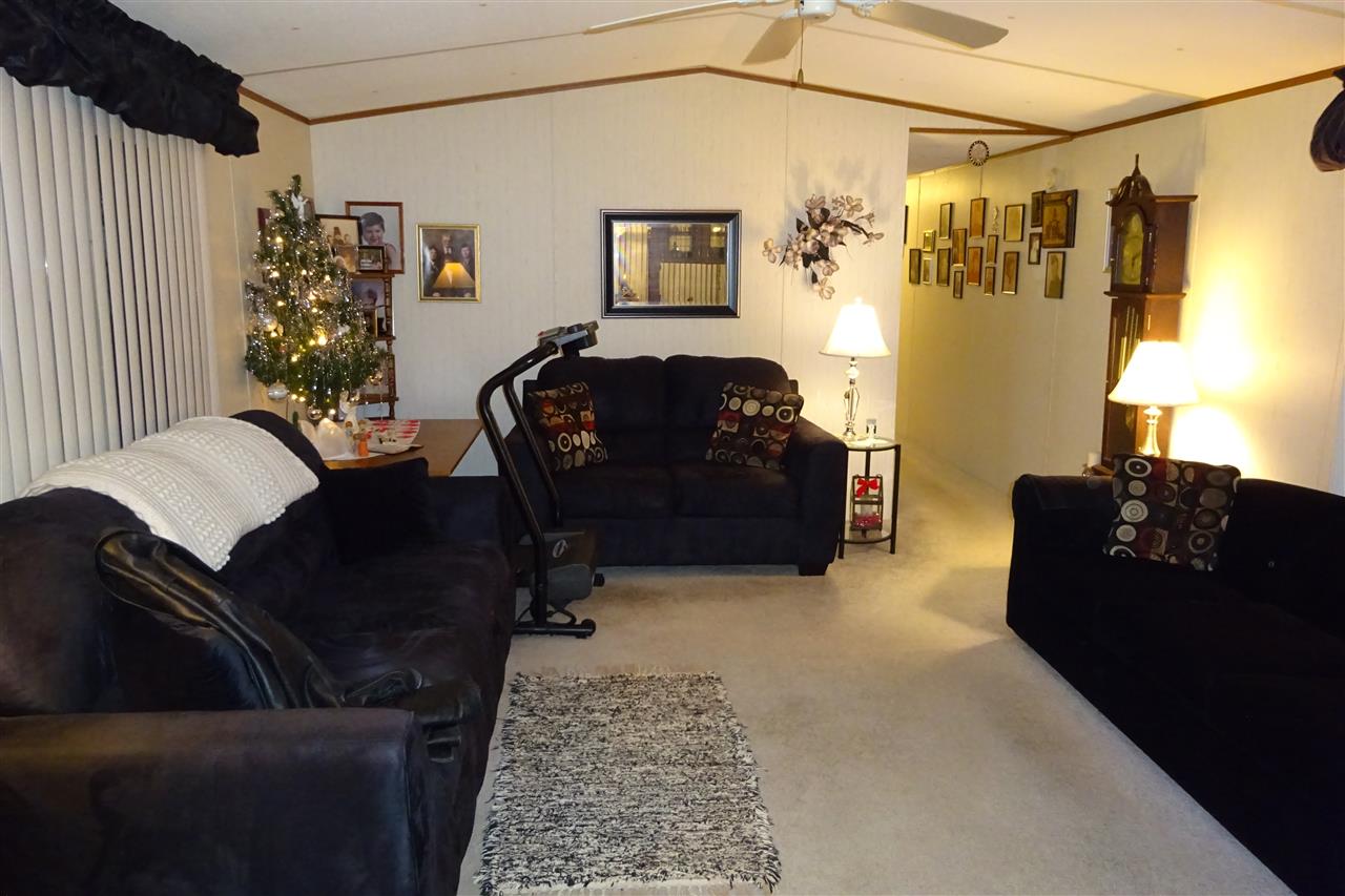 705 East 4th Street, Unit 10 Rochester, IN 46975 - Photo 6 of 12