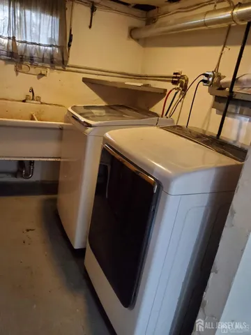 $3,000 | 250 Thomas Street, Woodbridge, NJ 07095