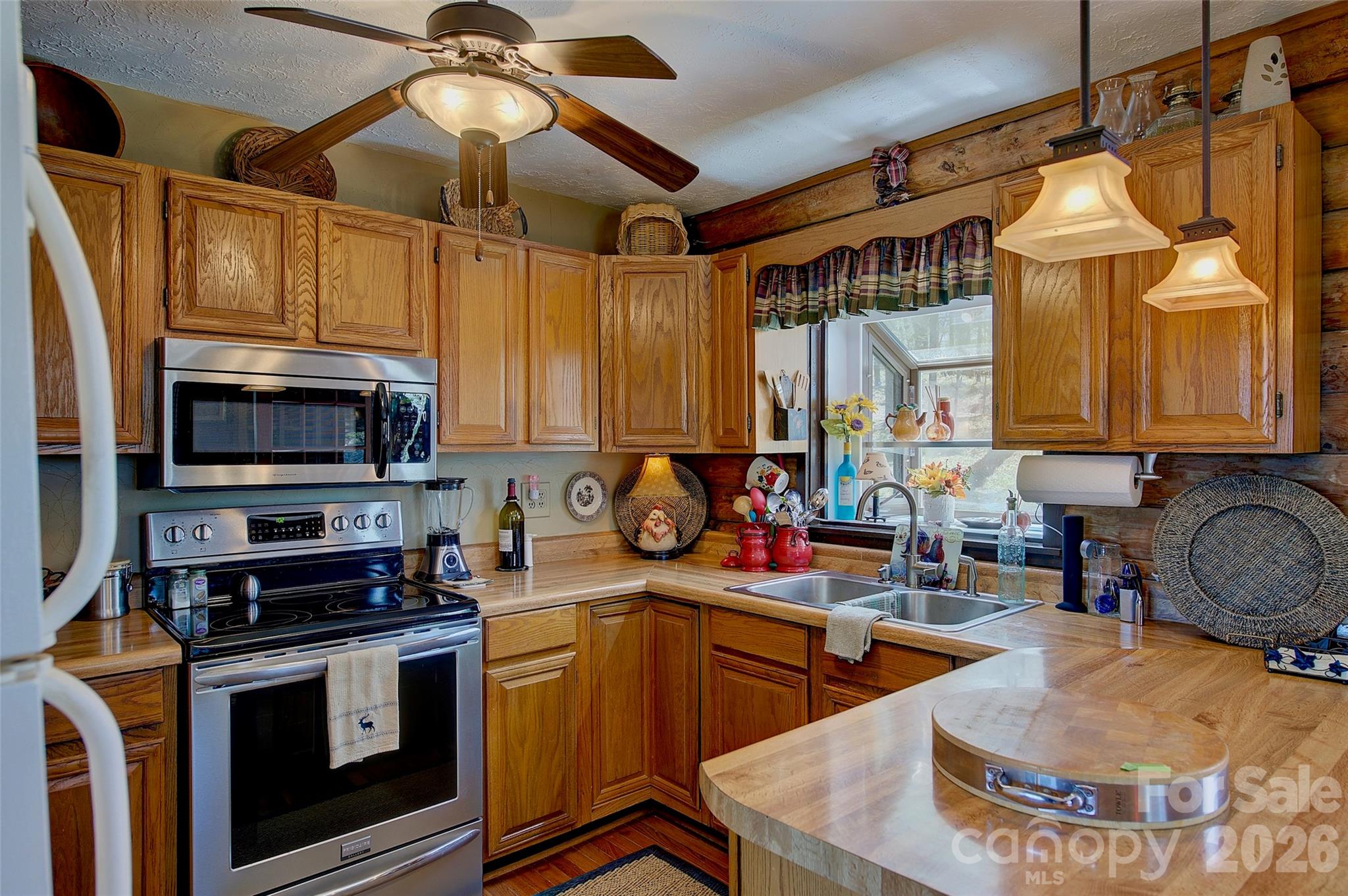 551 Carvers Knob Road Spruce Pine, NC 28777 - Photo 18 of 42