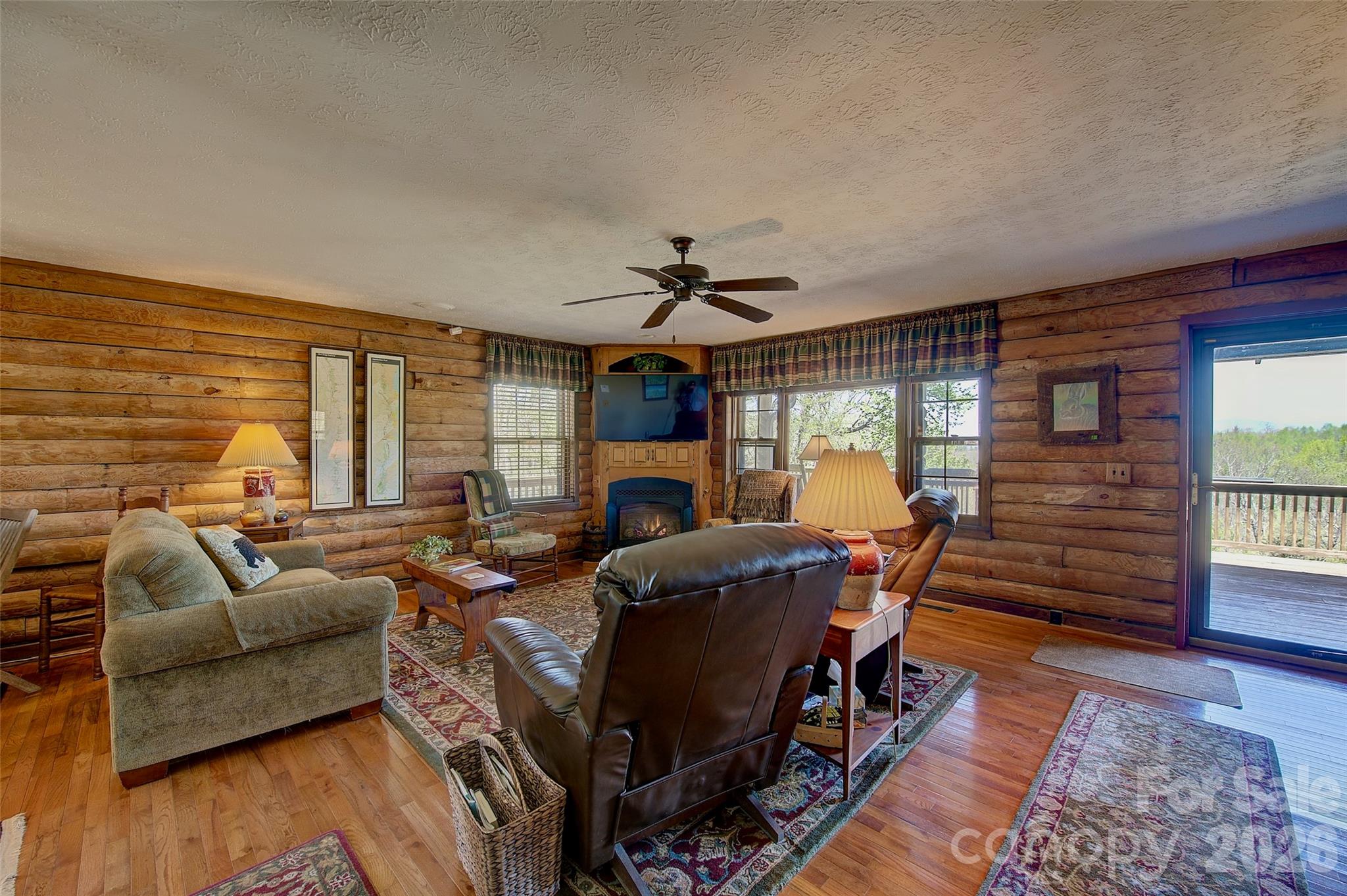 551 Carvers Knob Road Spruce Pine, NC 28777 - Photo 8 of 42
