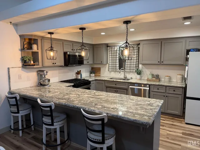 $379,950 | Undisclosed Address, Bakersfield, CA 93308