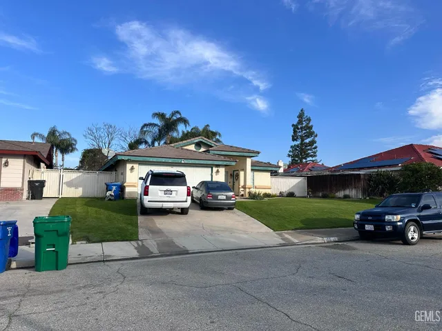 $379,950 | Undisclosed Address, Bakersfield, CA 93308