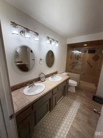 $379,950 | Undisclosed Address, Bakersfield, CA 93308