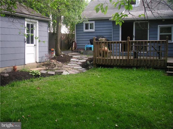2325 Romig Road Abington, PA 19001 - Photo 22 of 25 Back Yard