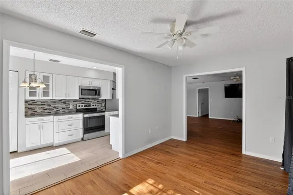 $179,900 | 3644 North Laurelwood Loop, Beverly Hills, FL 34465