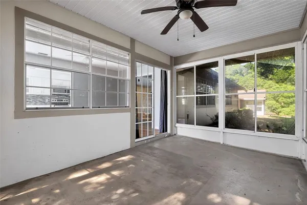 $179,900 | 3644 North Laurelwood Loop, Beverly Hills, FL 34465