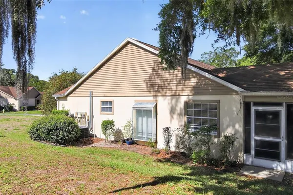 $179,900 | 3644 North Laurelwood Loop, Beverly Hills, FL 34465