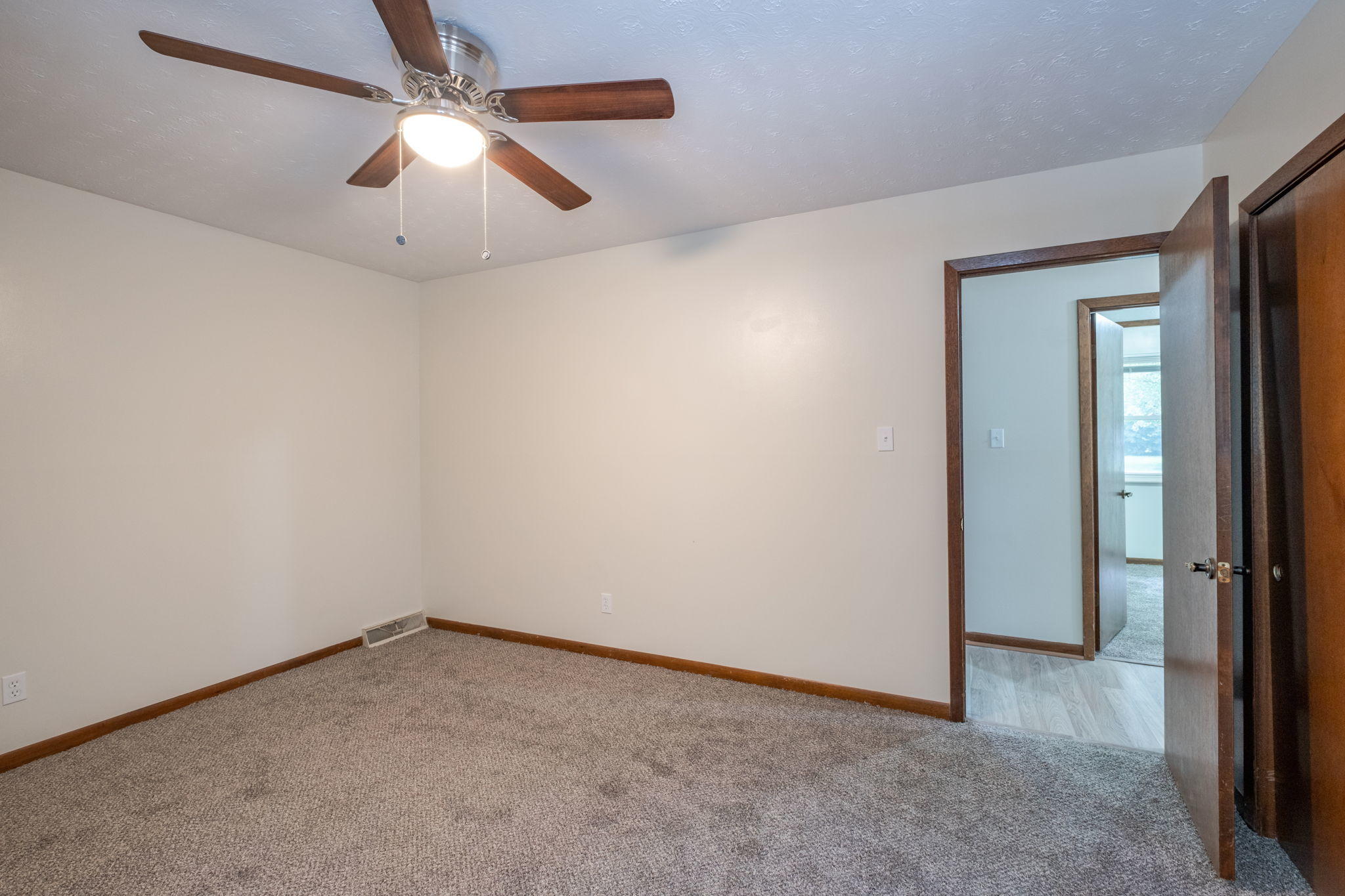 7740 Widdecomb Road Powell, TN 37849 - Photo 24 of 40 26-web-or-mls-7740WiddecombRd-19