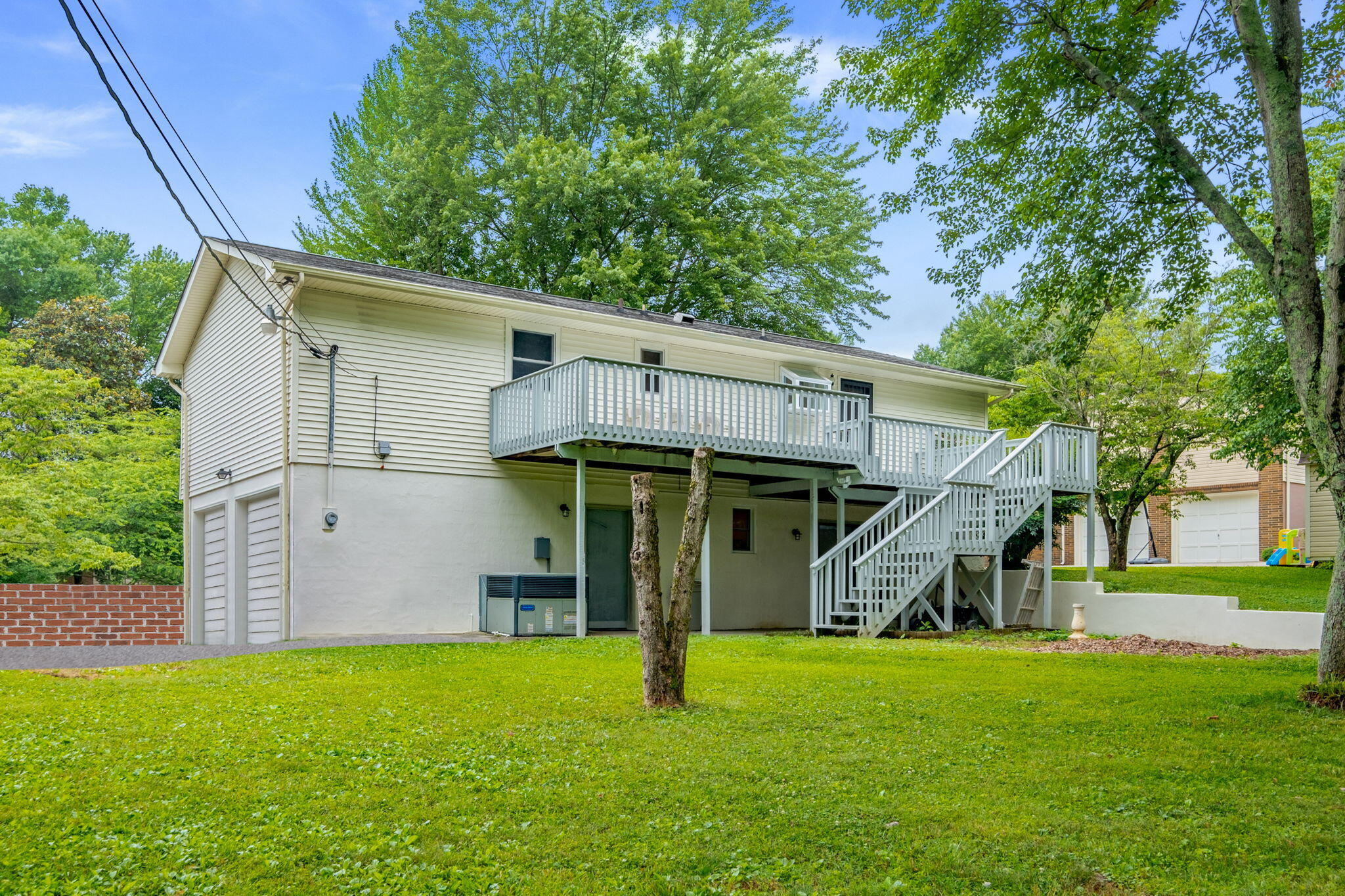 7740 Widdecomb Road Powell, TN 37849 - Photo 30 of 40 35-web-or-mls-7740WiddecombRd-12 2