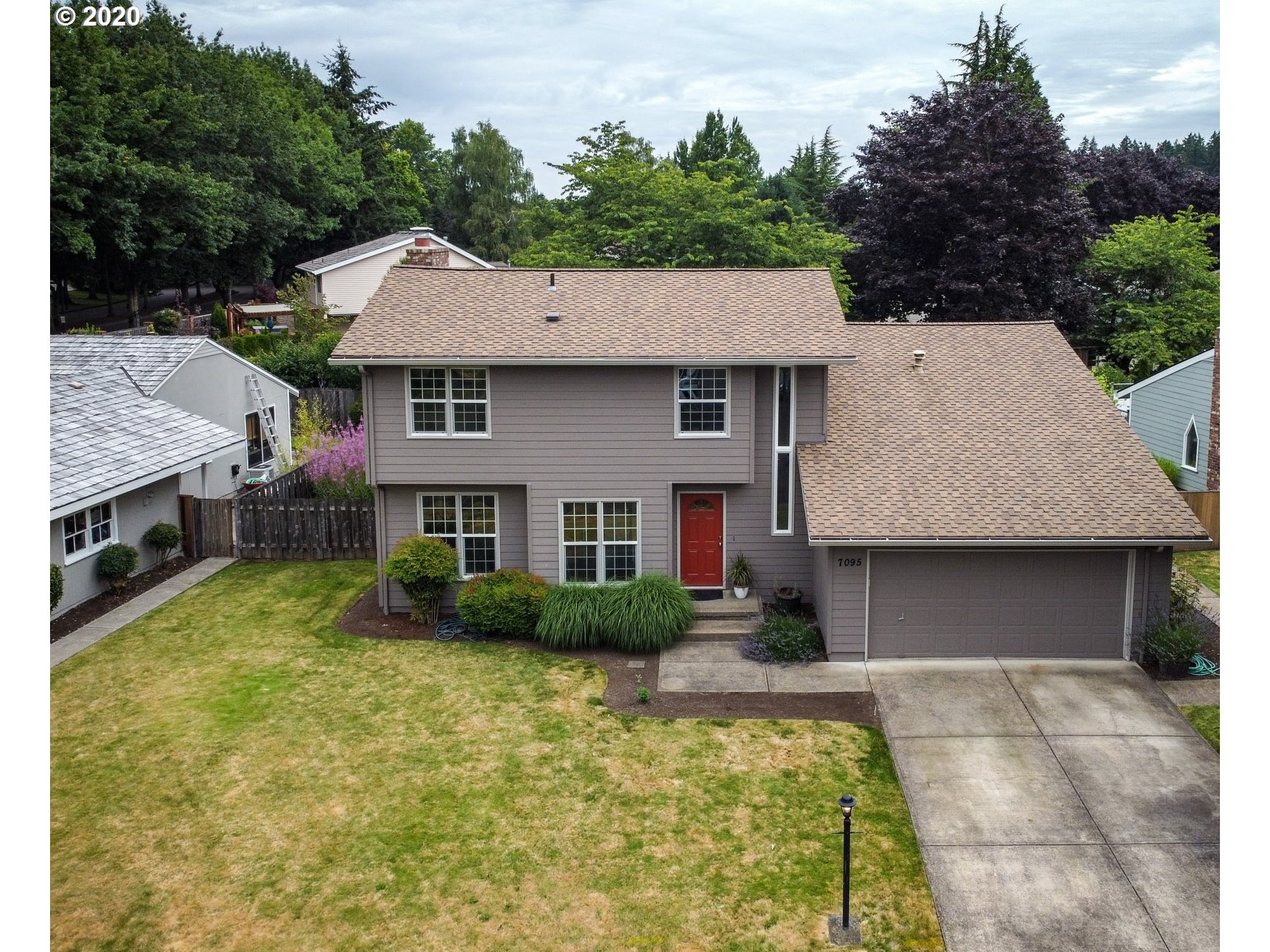 7095 Southwest Molalla Bend Road Wilsonville, OR 97070 - Photo 1 of 32 Gallery Image 1
