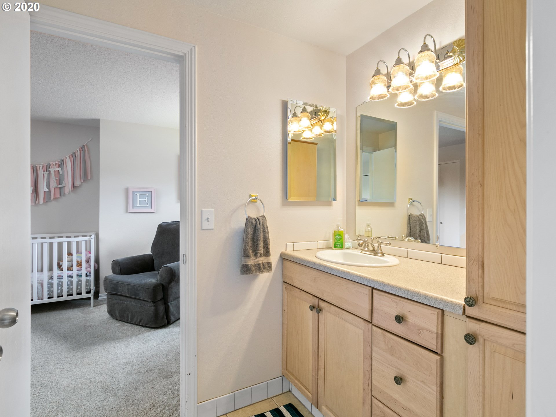 7095 Southwest Molalla Bend Road Wilsonville, OR 97070 - Photo 21 of 32 Gallery Image 21