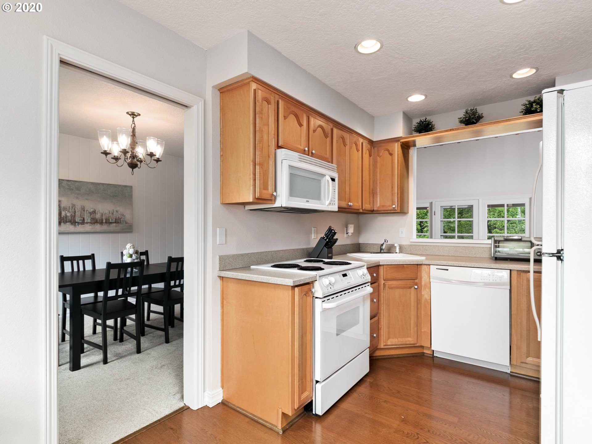 7095 Southwest Molalla Bend Road Wilsonville, OR 97070 - Photo 7 of 32 Gallery Image 7
