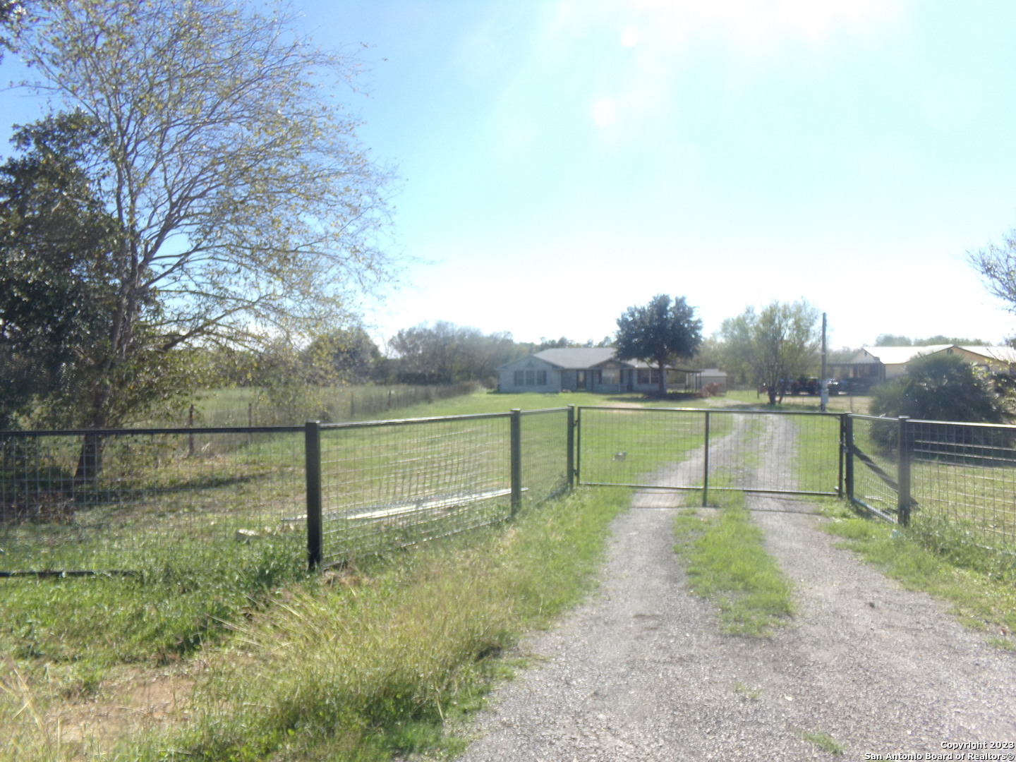 10340 Fowler Road Atascosa, TX 78002 - Photo 3 of 34