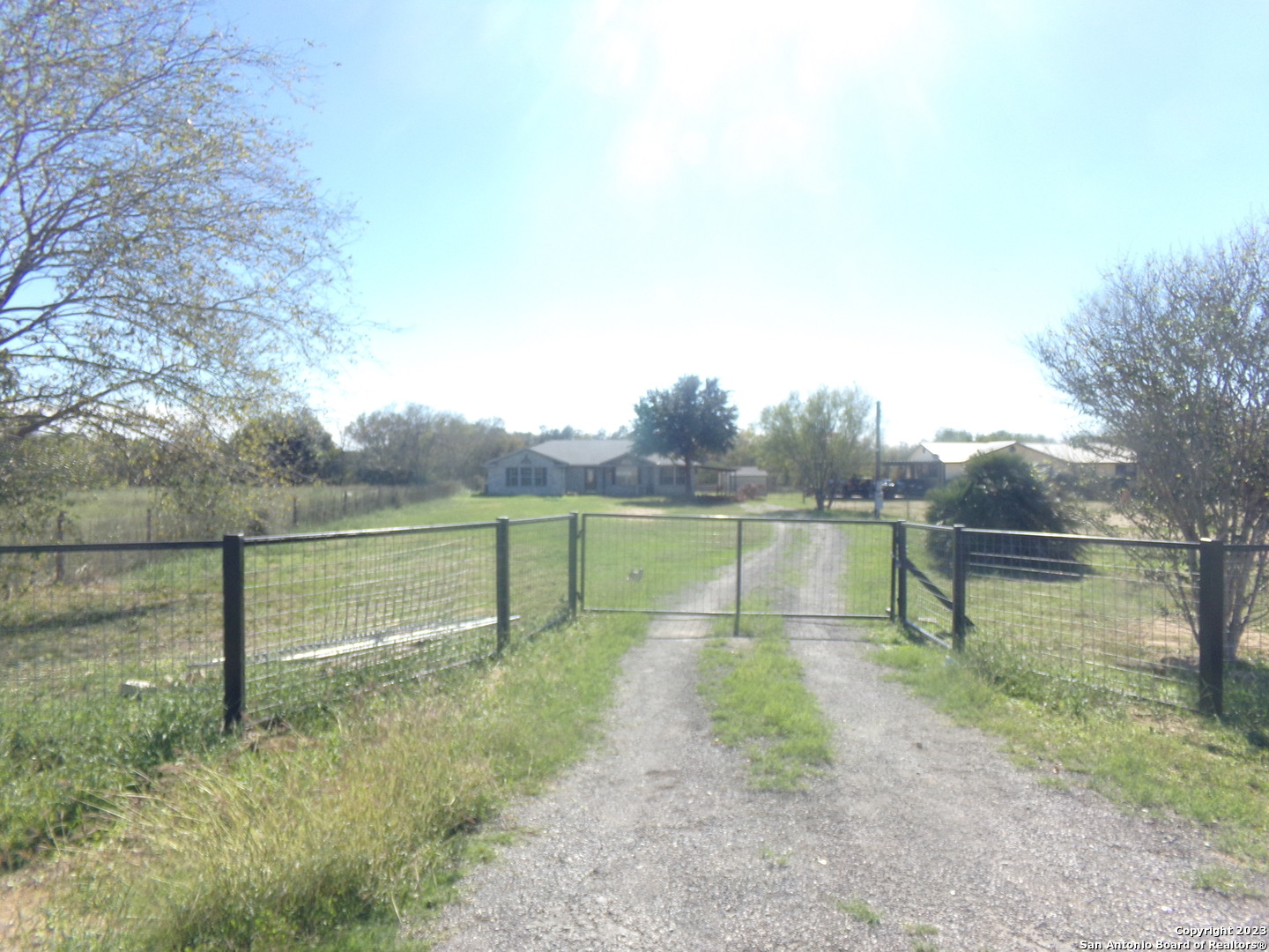10340 Fowler Road Atascosa, TX 78002 - Photo 4 of 34