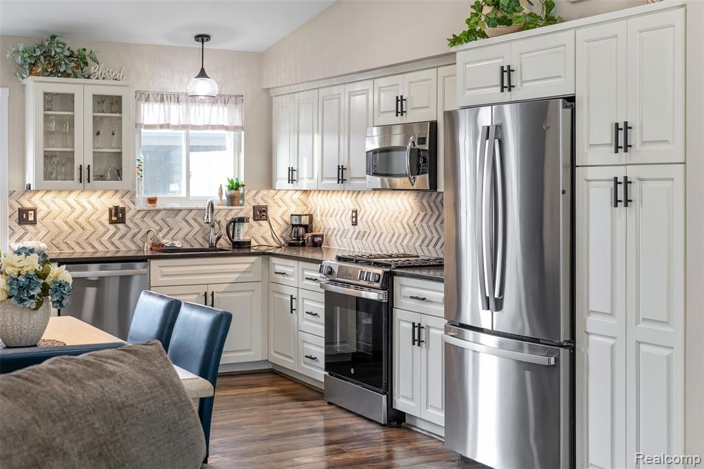 29590 Cotton Road Chesterfield, MI 48047 - Photo 8 of 41