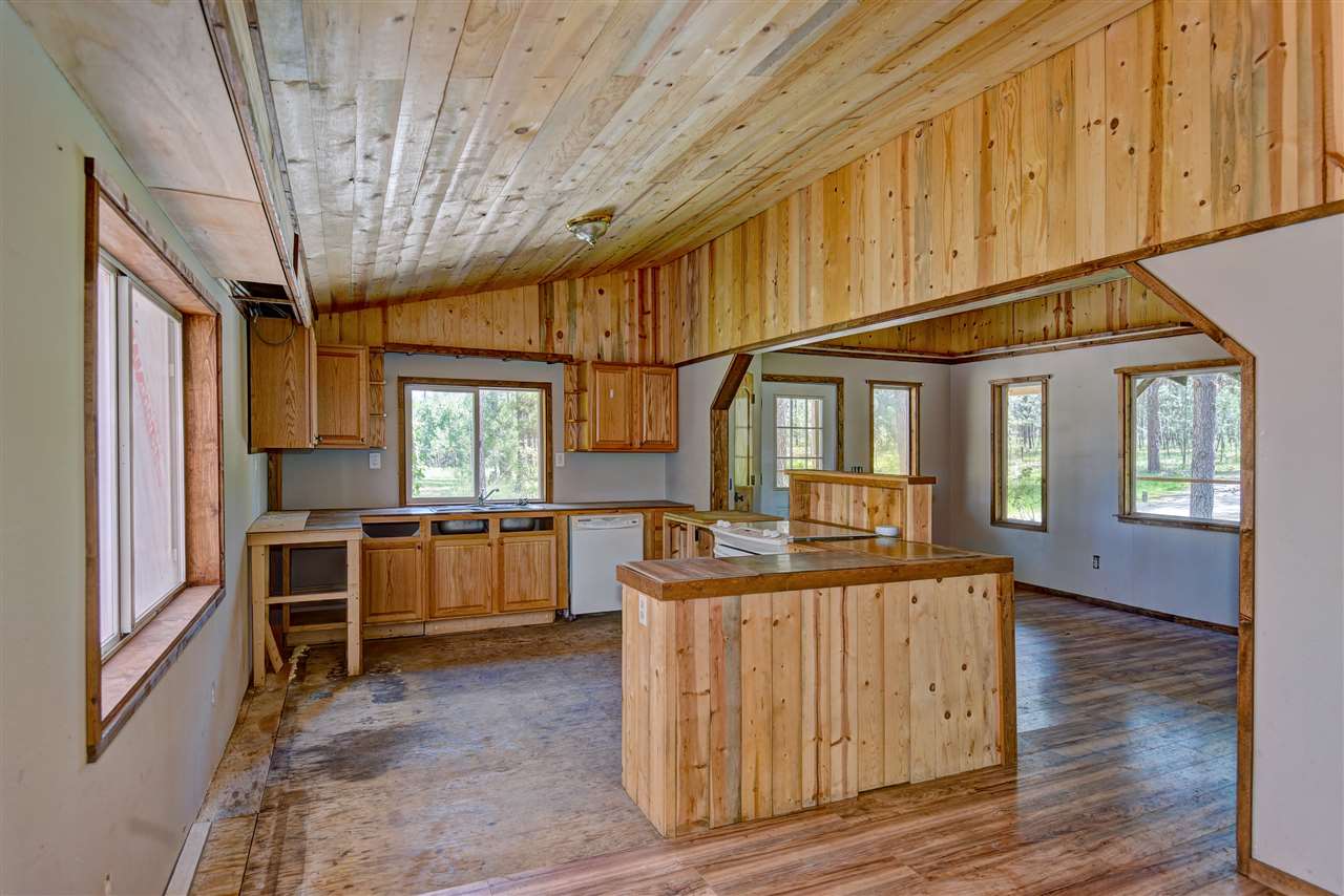 4798 Highway 231 Springdale, WA 99173 - Photo 4 of 20