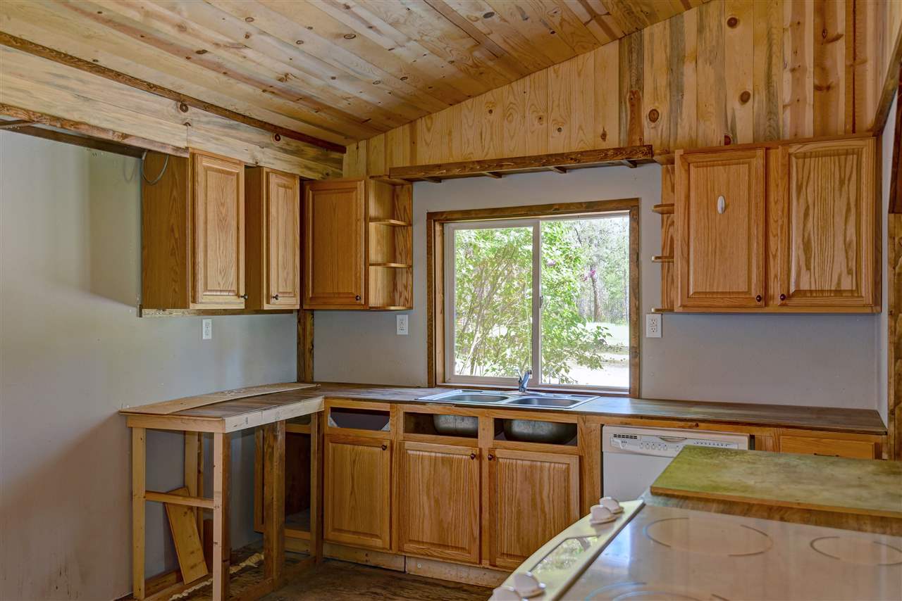 4798 Highway 231 Springdale, WA 99173 - Photo 6 of 20