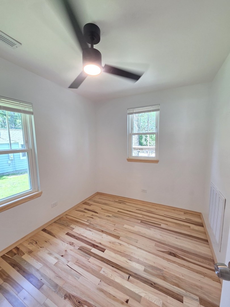3352 East 2059th Road Ottawa, IL 61350 - Photo 9 of 14