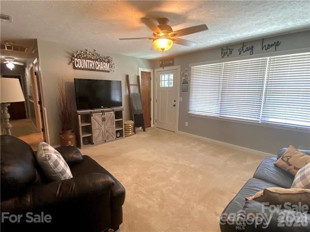 3461 Greentree Acres Road Valdese, NC 28690 - Photo 2 of 7