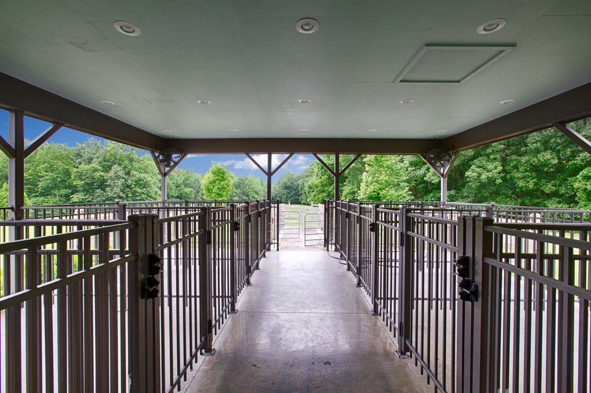 7195 Barker Road Athens, AL 35614 - Photo 12 of 49 a view of a balcony