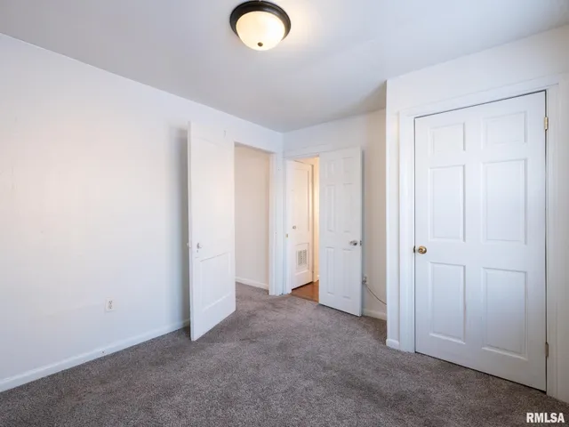 $76,500 | 1017 South 12th Street, Pekin, IL 61554