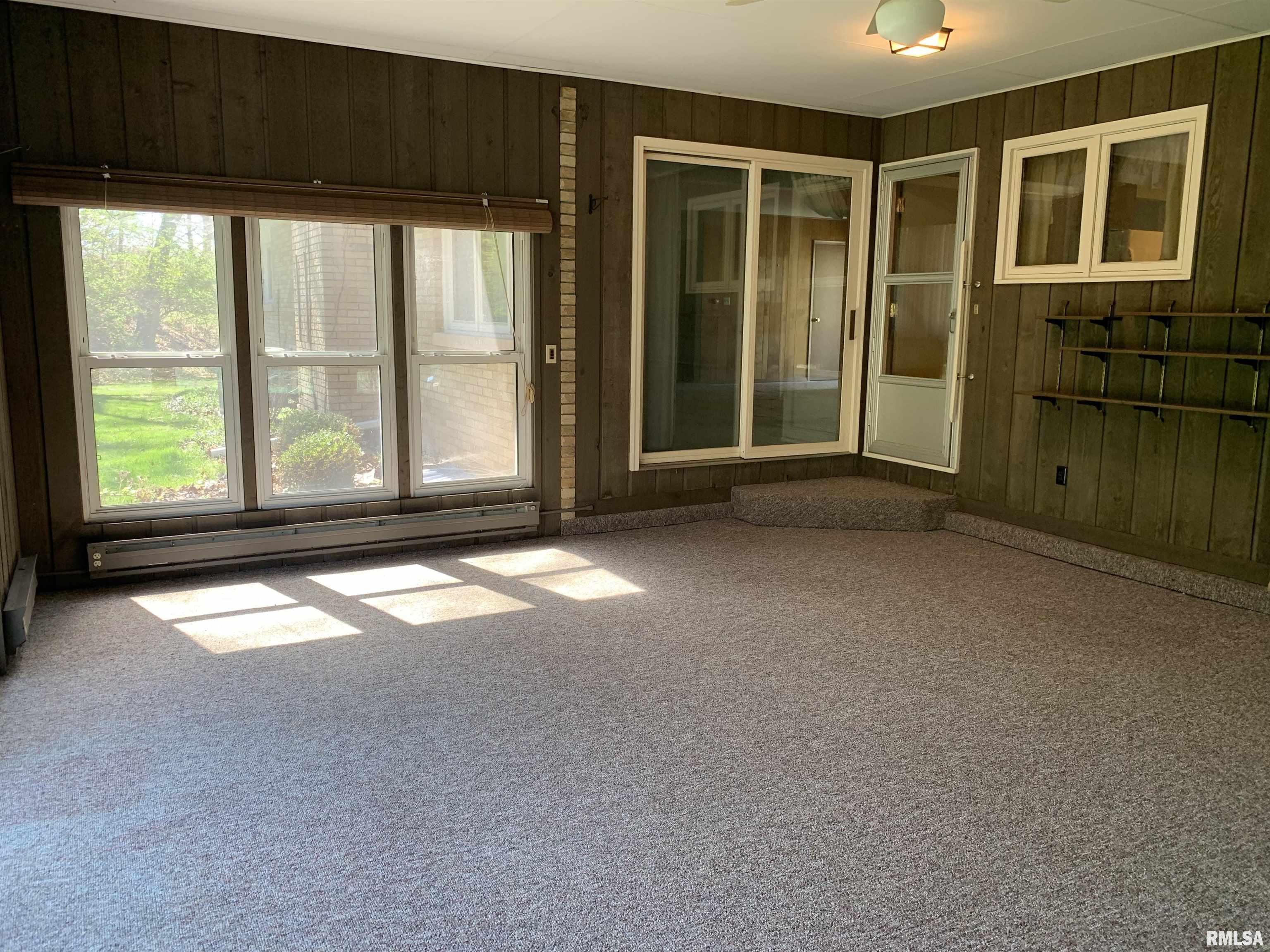 2424 Curved Creek Road Quincy, IL 62305 - Photo 16 of 21