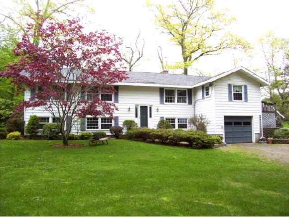 55 Riverside Drive Greenland, NH 03840 - Photo 1 of 5 Gallery Image 1