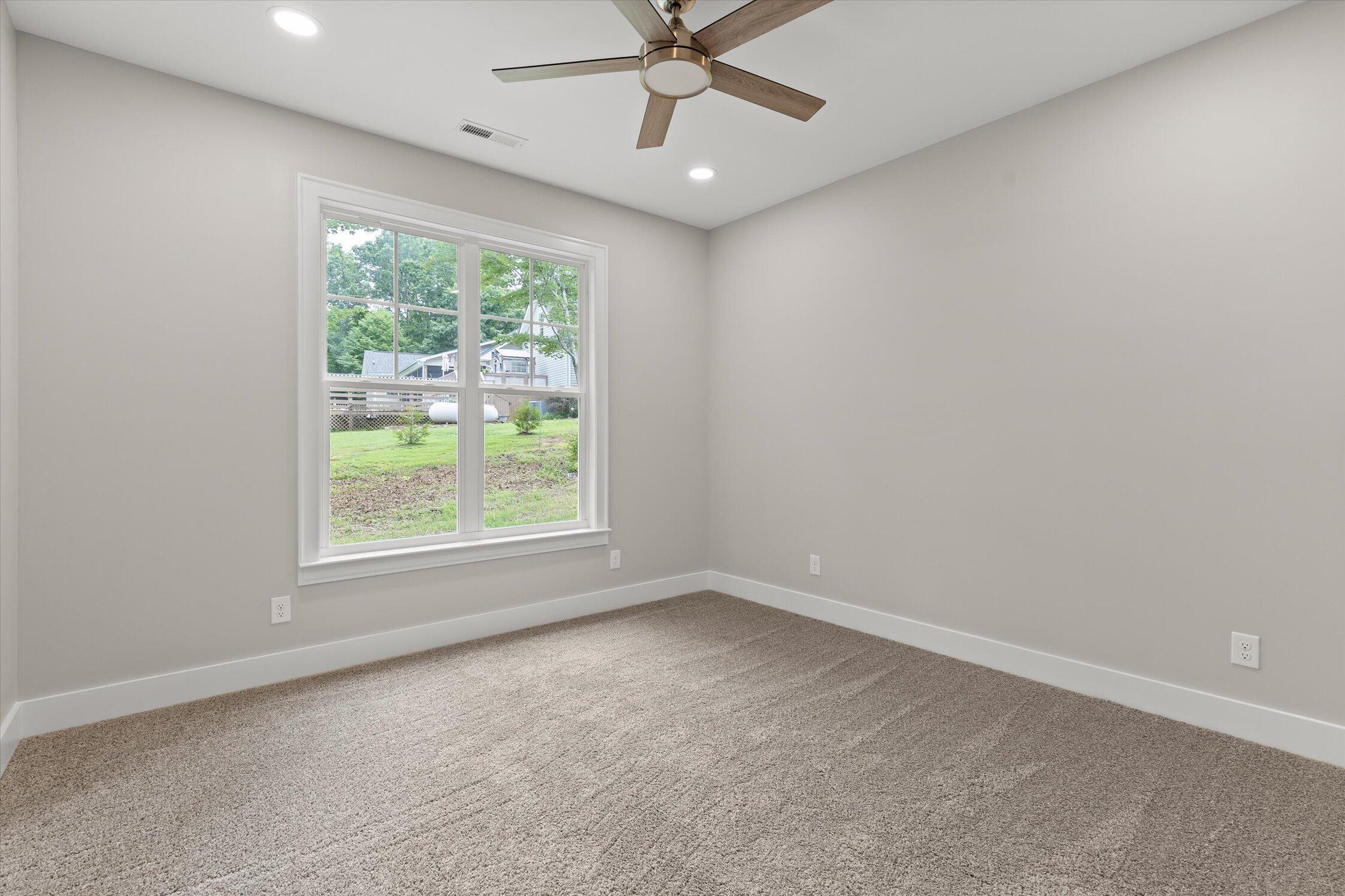 11925 Burchard Road Soddy-Daisy, TN 37379 - Photo 28 of 43 42-11925 Burchard-29