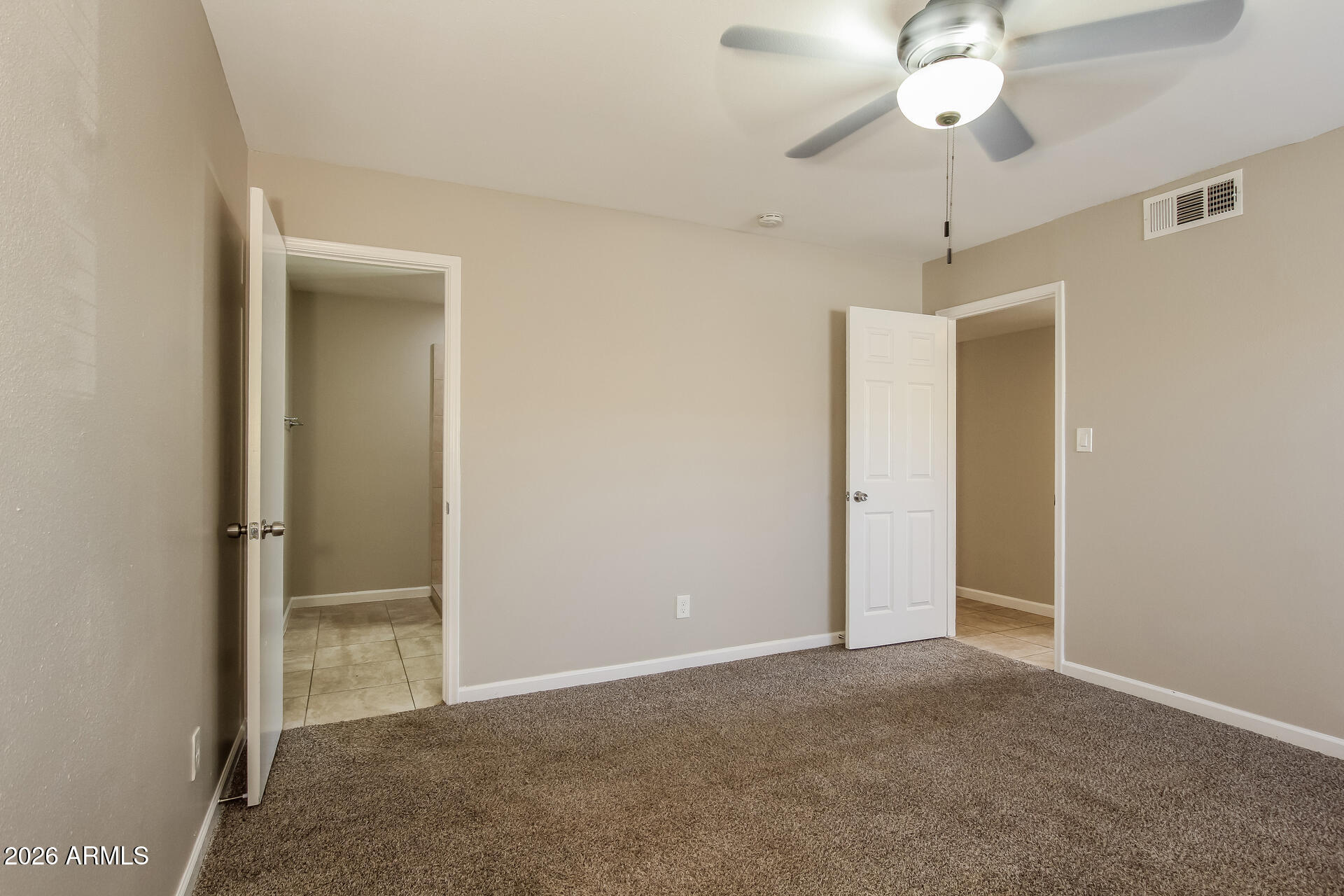3902 West Davidson Lane Phoenix, AZ 85051 - Photo 11 of 21 011-photo-main-bedroom-15047637