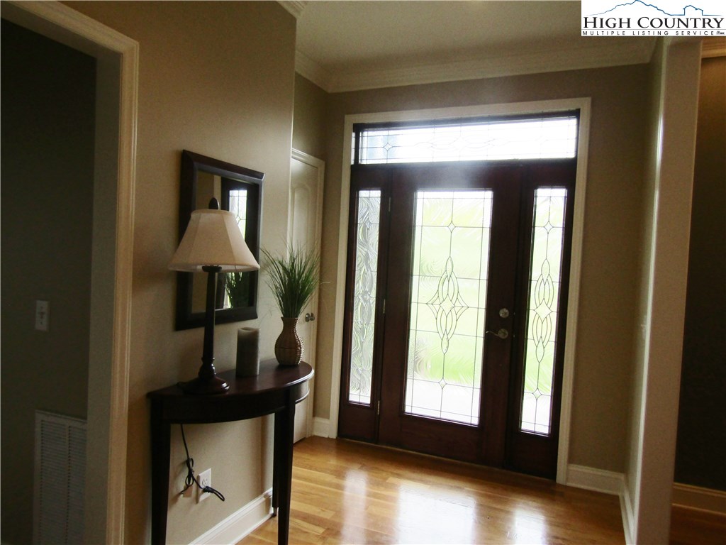 1521 Golf Course Road West Jefferson, NC 28694 - Photo 11 of 24 Gallery Image 11