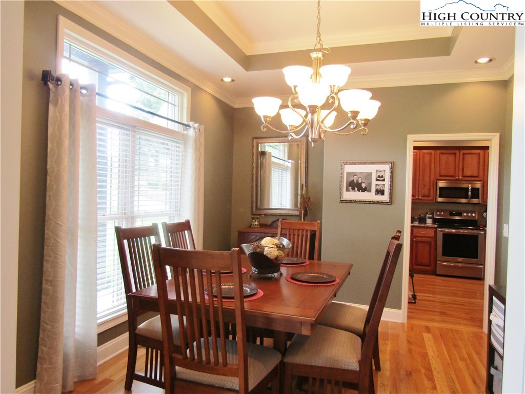 1521 Golf Course Road West Jefferson, NC 28694 - Photo 4 of 24 Gallery Image 4