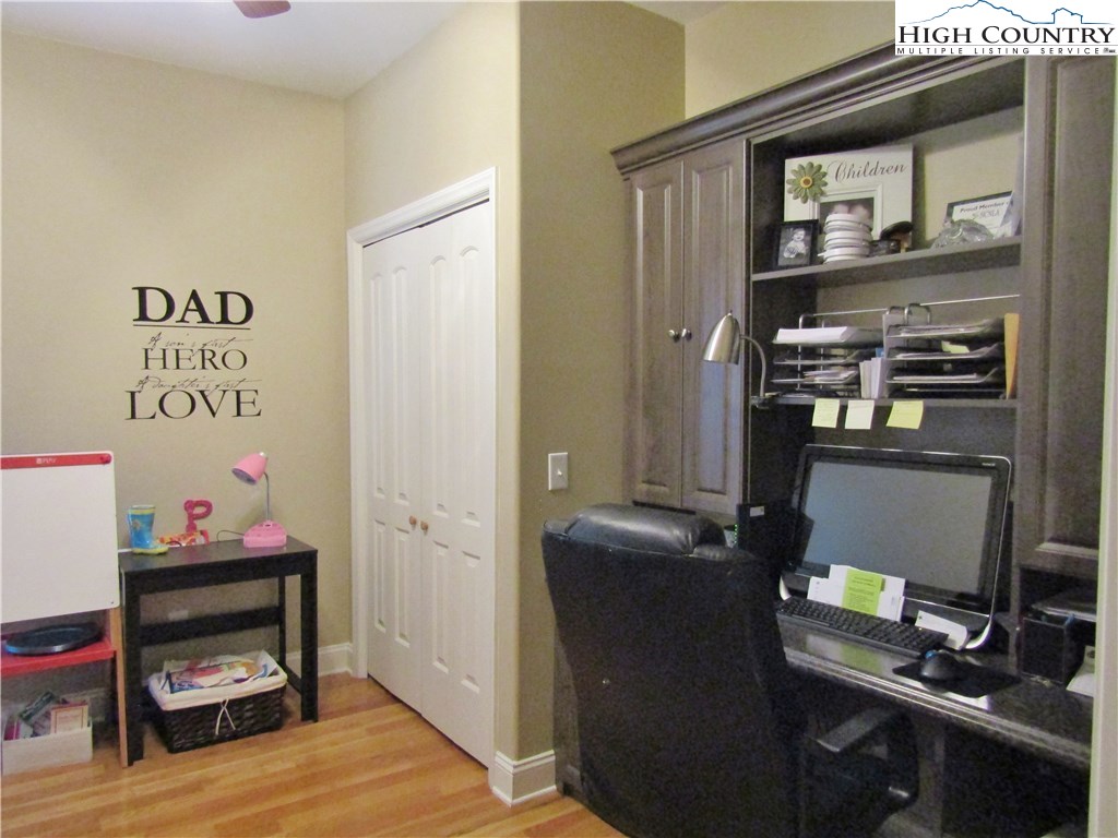 1521 Golf Course Road West Jefferson, NC 28694 - Photo 10 of 24 Gallery Image 10