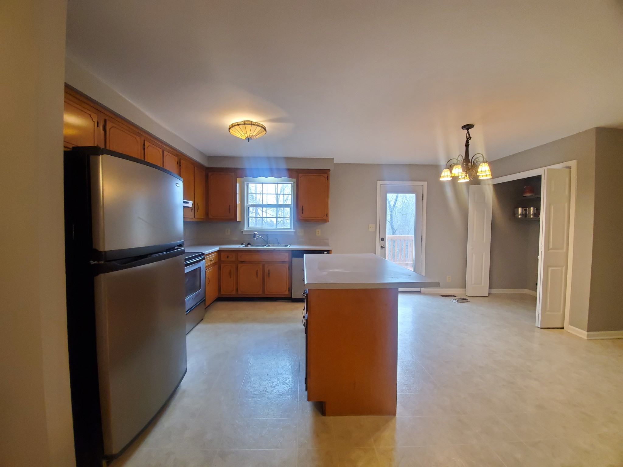 1828 Chester Harris Road Woodlawn, TN 37191 - Photo 6 of 20 Gallery Image 6