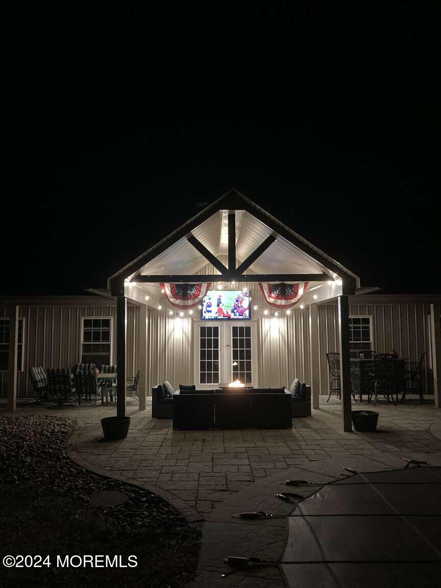 5 Cooper Court Cream Ridge, NJ 08514 - Photo 8 of 25 a view of a house with a yard