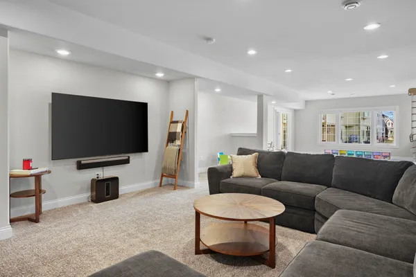 $925,000 | 13 Arboredge Way, Fitchburg, WI 53711