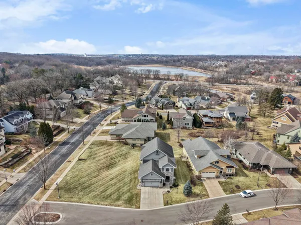 $925,000 | 13 Arboredge Way, Fitchburg, WI 53711