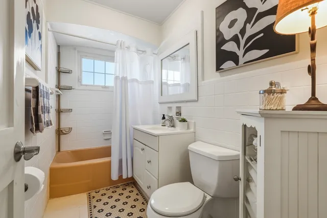 $619,900 | 625 Bruce Avenue, Flossmoor, IL 60422