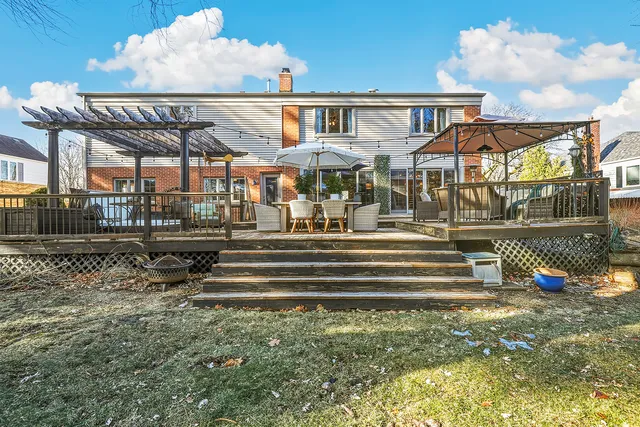 $619,900 | 625 Bruce Avenue, Flossmoor, IL 60422