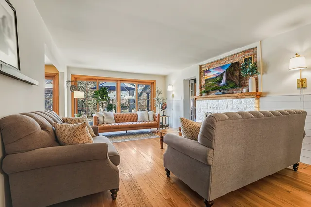 $619,900 | 625 Bruce Avenue, Flossmoor, IL 60422