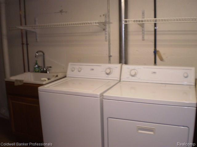 81 Manor Way, Unit 42 Rochester Hills, MI 48309 - Photo 23 of 34