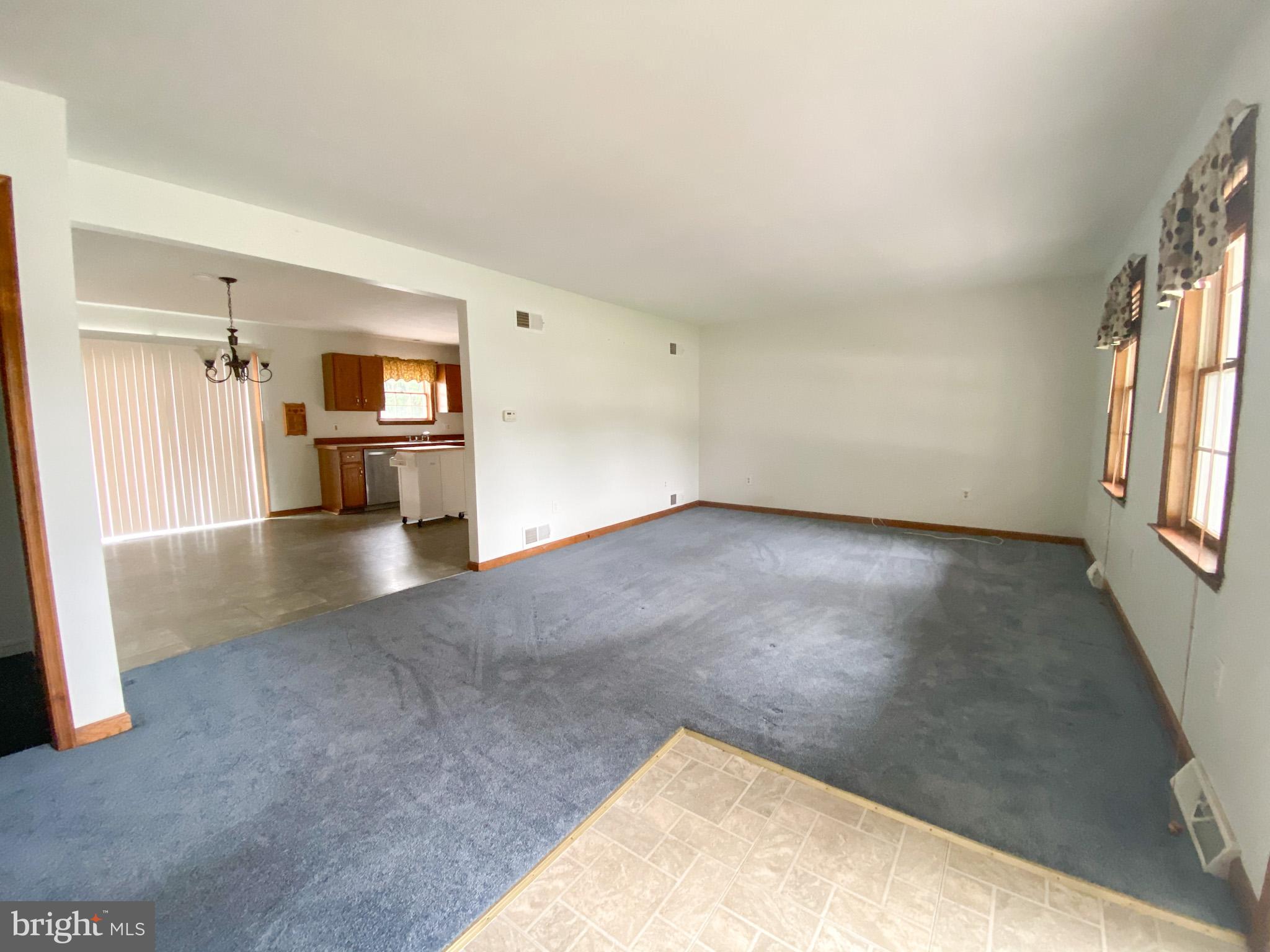 110 Timber Lane Hanover, PA 17331 - Photo 8 of 37
