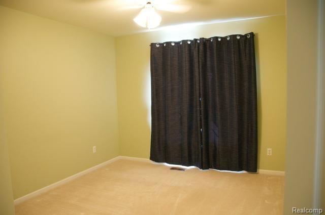 1370 Tulberry Court Rochester, MI 48306 - Photo 20 of 24 Bedroom