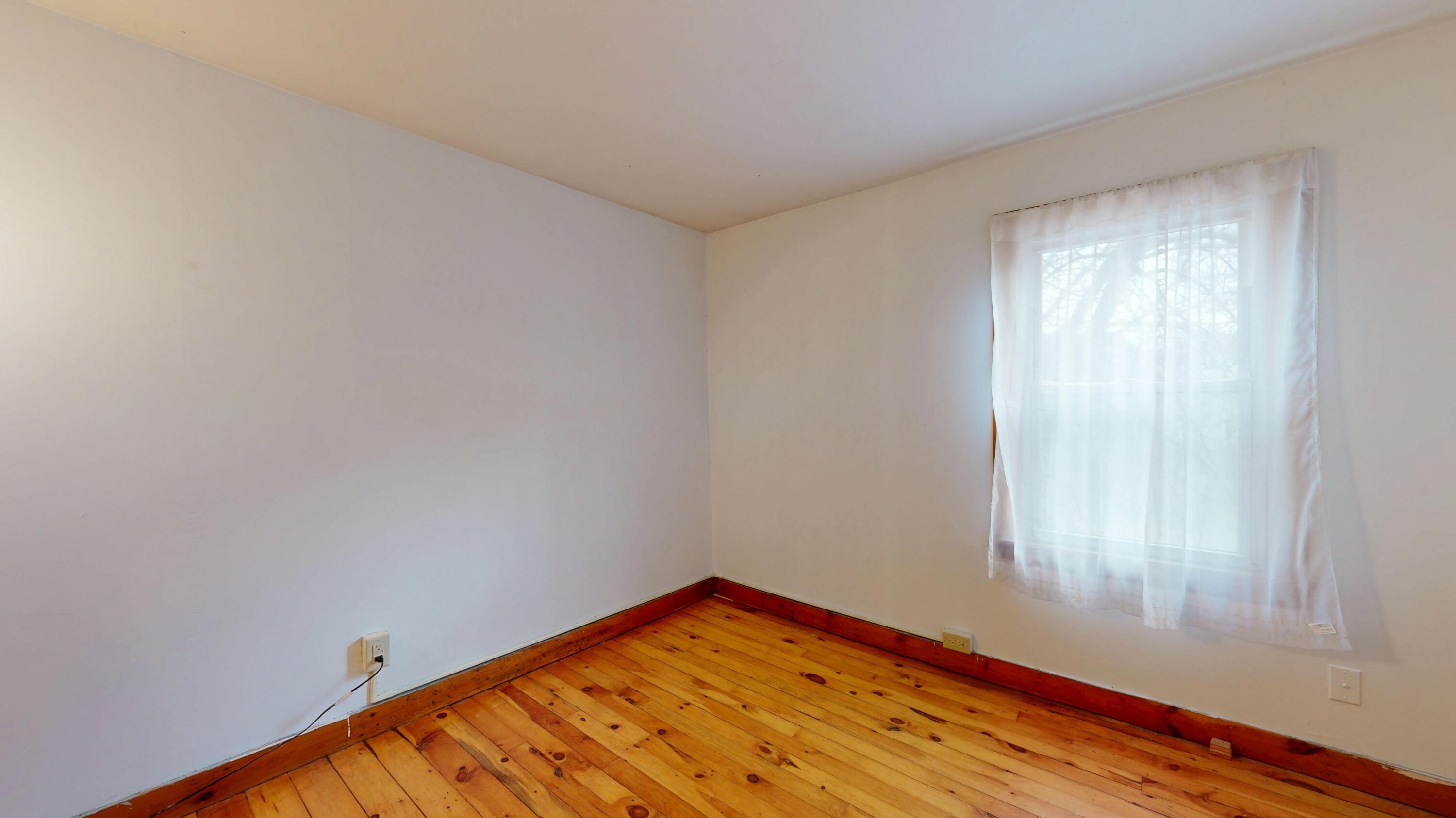 8 Howe Street Lewiston, ME 04240 - Photo 20 of 31 8-Howe-Street-11252025_105453