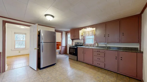 $195,000 | 8 Howe Street, Lewiston, ME 04240