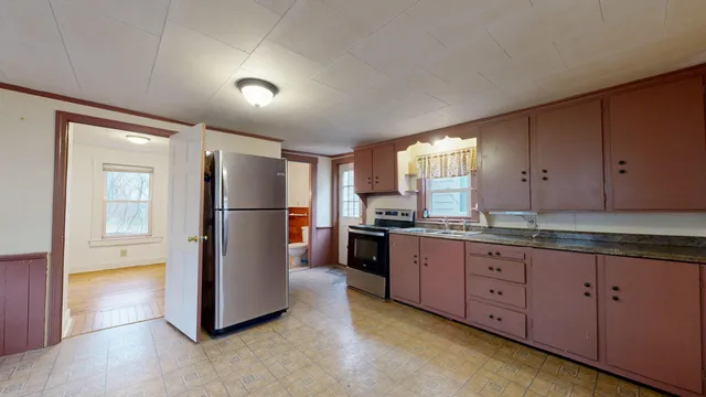 $205,000 | 8 Howe Street, Lewiston, ME 04240