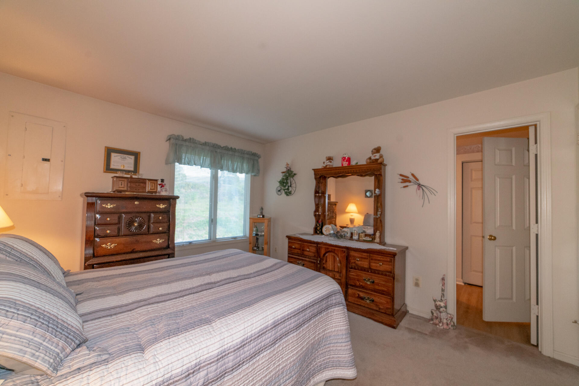 8796 Roanoke Road Elliston, VA 24087 - Photo 17 of 40 el prima 2