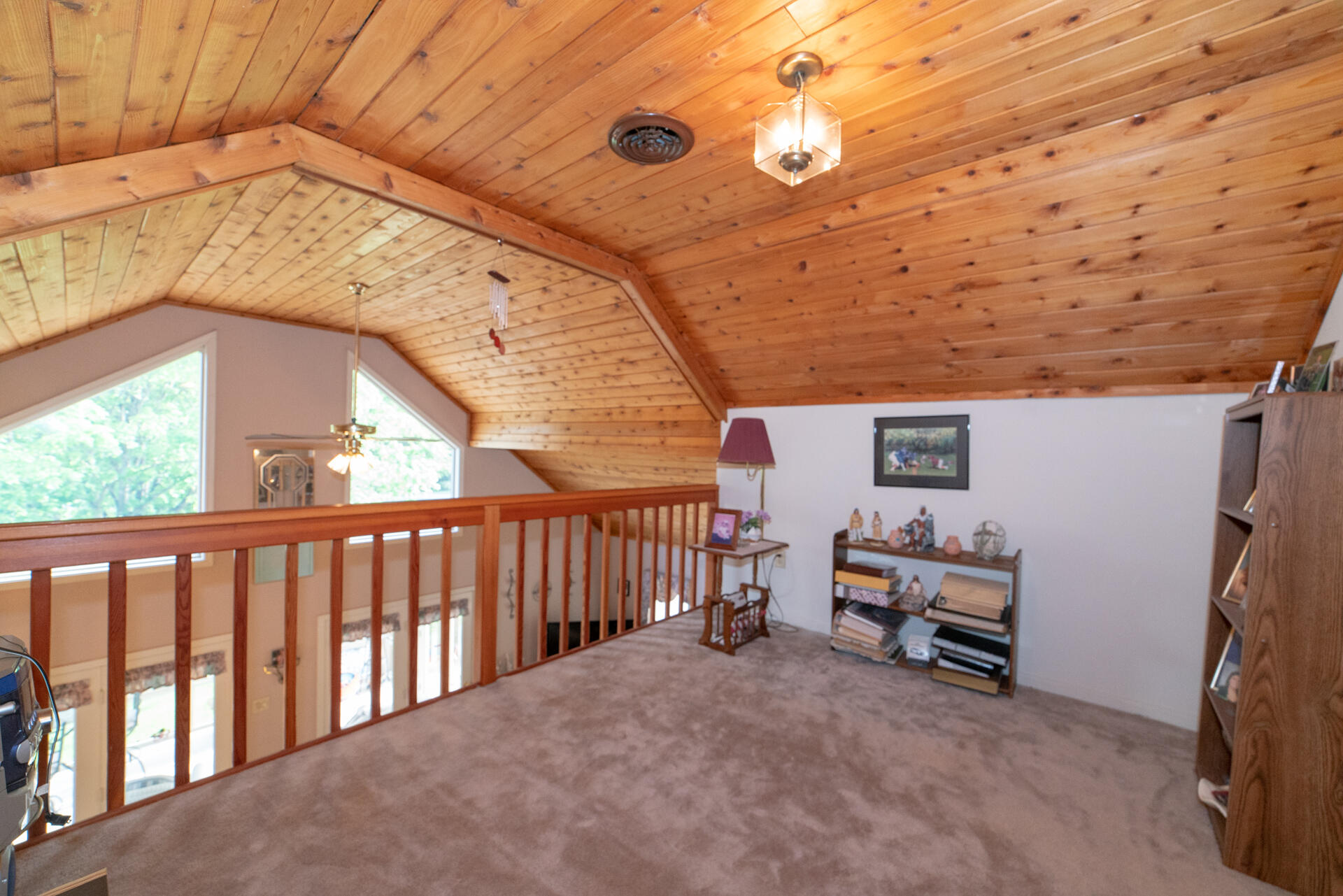 8796 Roanoke Road Elliston, VA 24087 - Photo 24 of 40 el loft 2