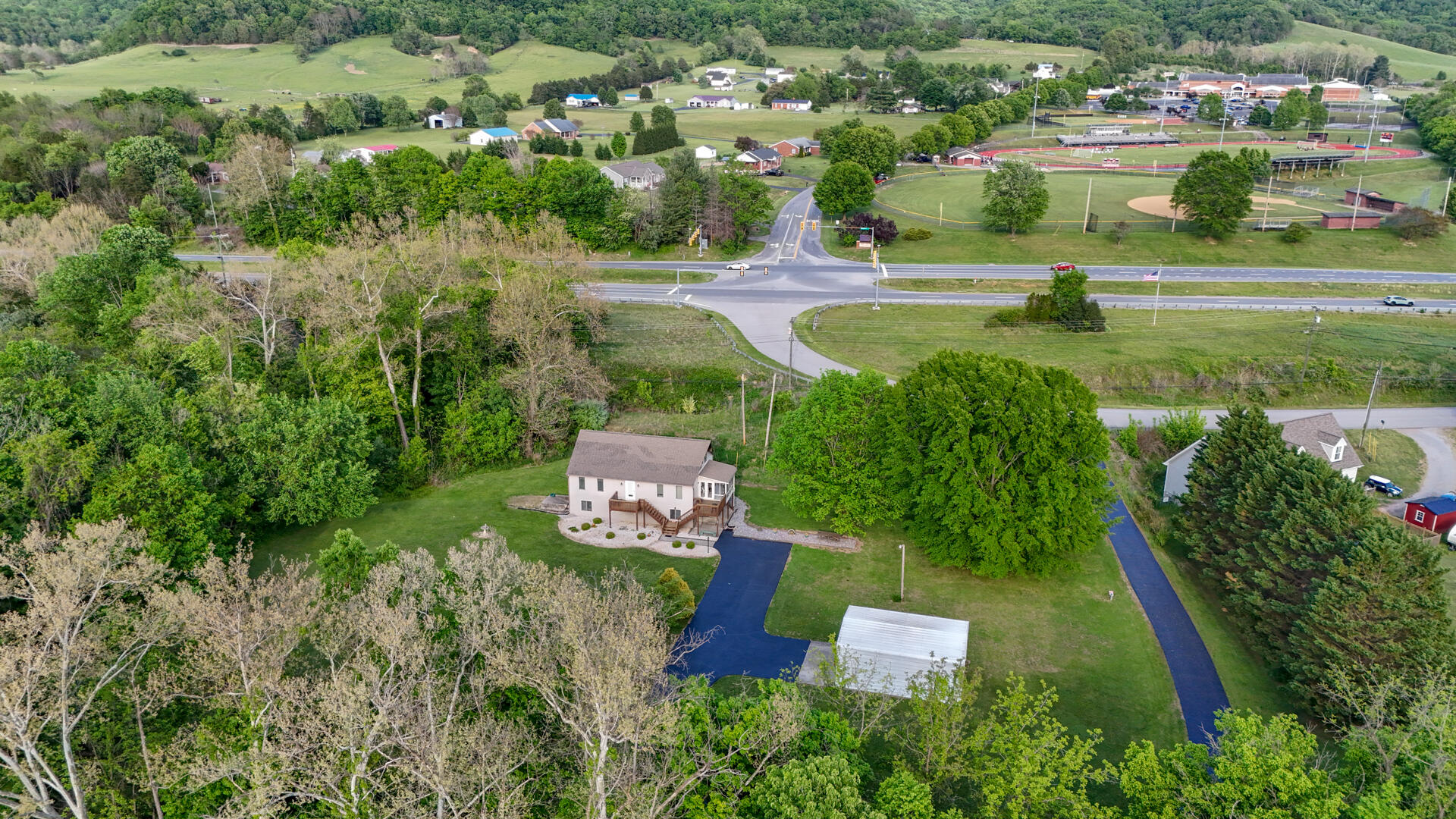 8796 Roanoke Road Elliston, VA 24087 - Photo 37 of 40 el eastern