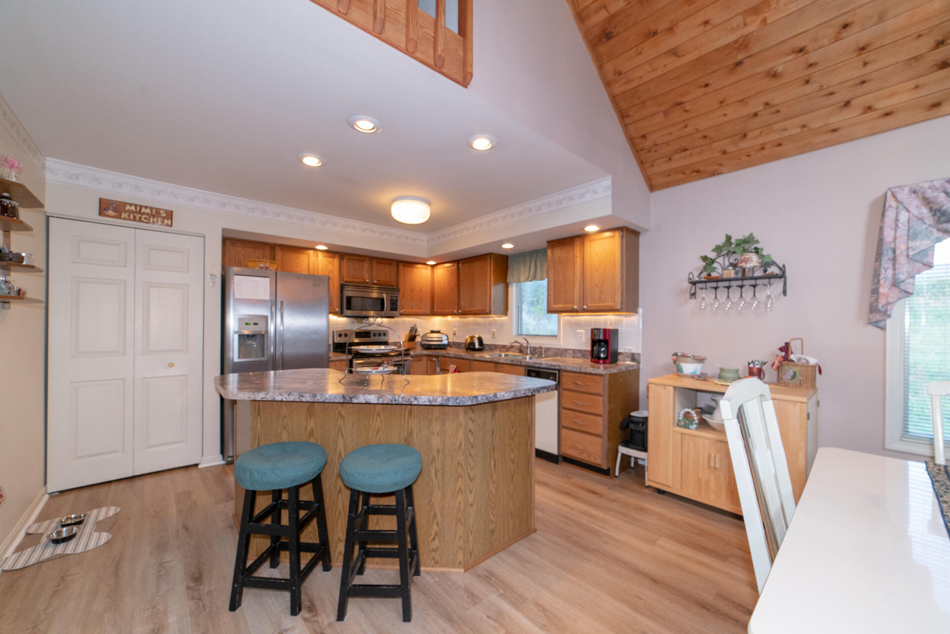8796 Roanoke Road Elliston, VA 24087 - Photo 10 of 40 el kitchen best full