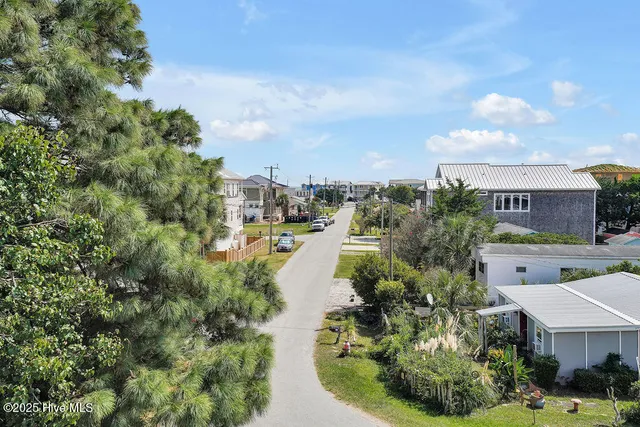 $1,165,000 | 822 Cutter Court, Kure Beach, NC 28449